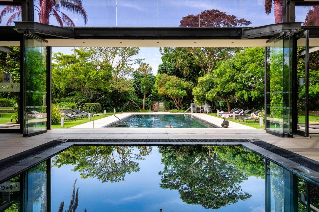 Vineyard Hotel Cape Town Bagian luar foto