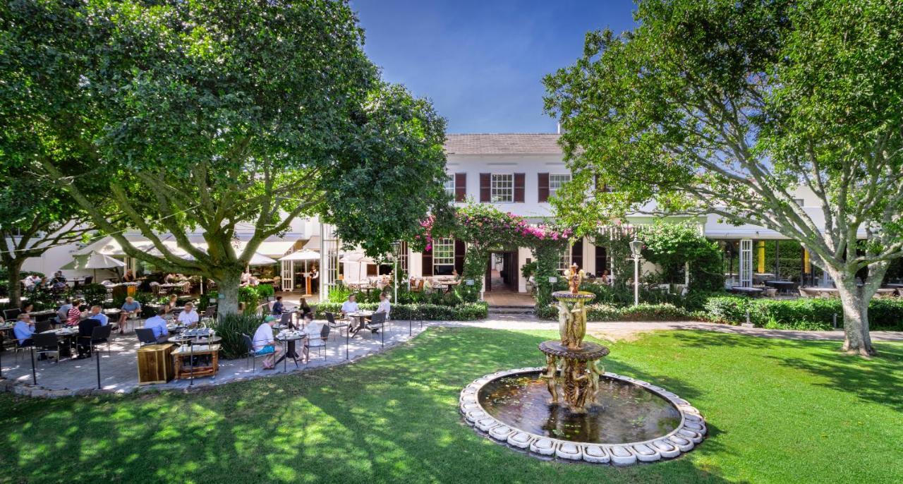 Vineyard Hotel Cape Town Bagian luar foto