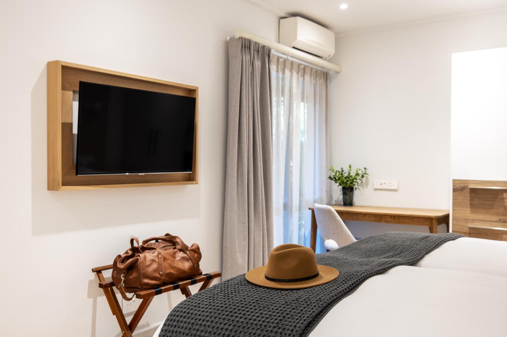 Vineyard Hotel Cape Town Bagian luar foto