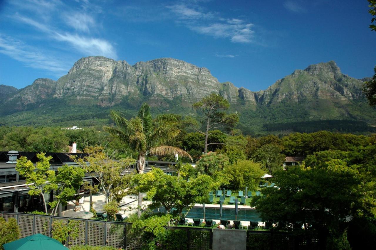 Vineyard Hotel Cape Town Bagian luar foto